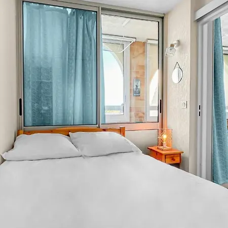 Magnificent 28 Square Meters Located In Leucate