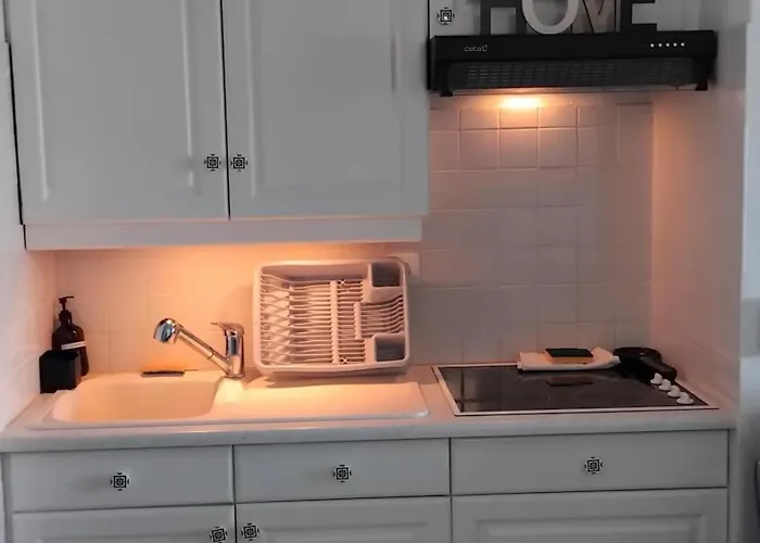 Magnificent 28 Square Meters Located In Лёкат