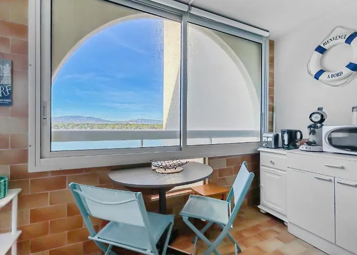 Magnificent 28 Square Meters Located In Апартаменты *
