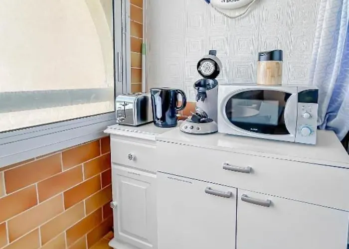 Magnificent 28 Square Meters Located In *